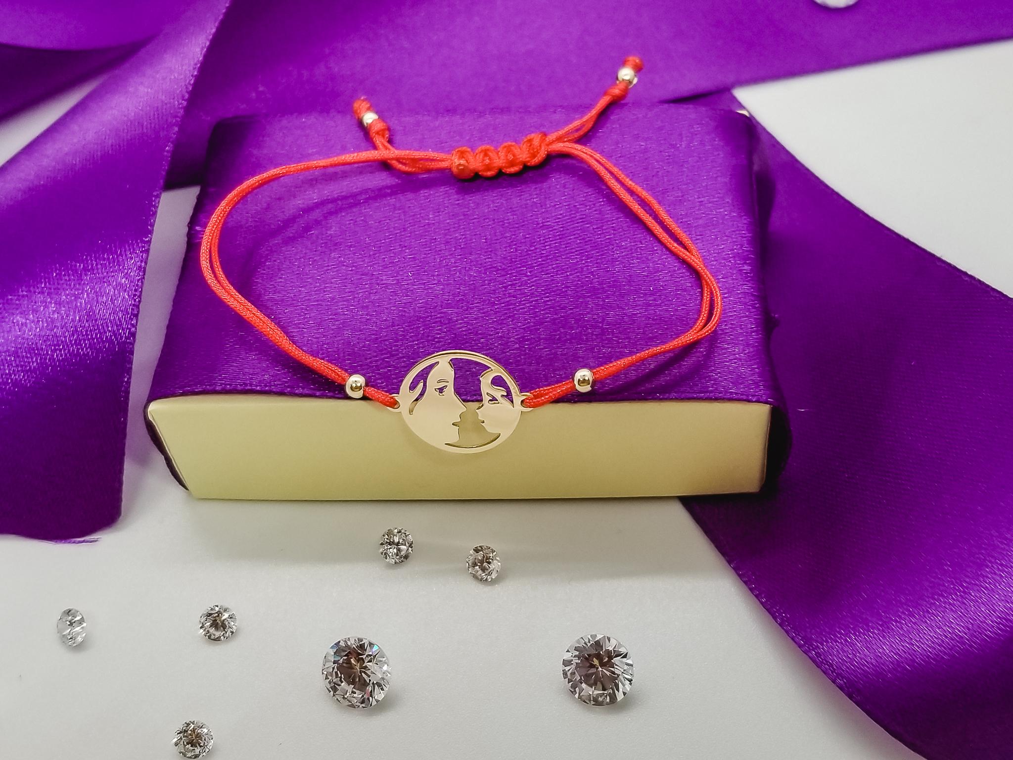 Bratara FATI 02 din aur galben de 14K cu snur rosu  model Mama Copil.